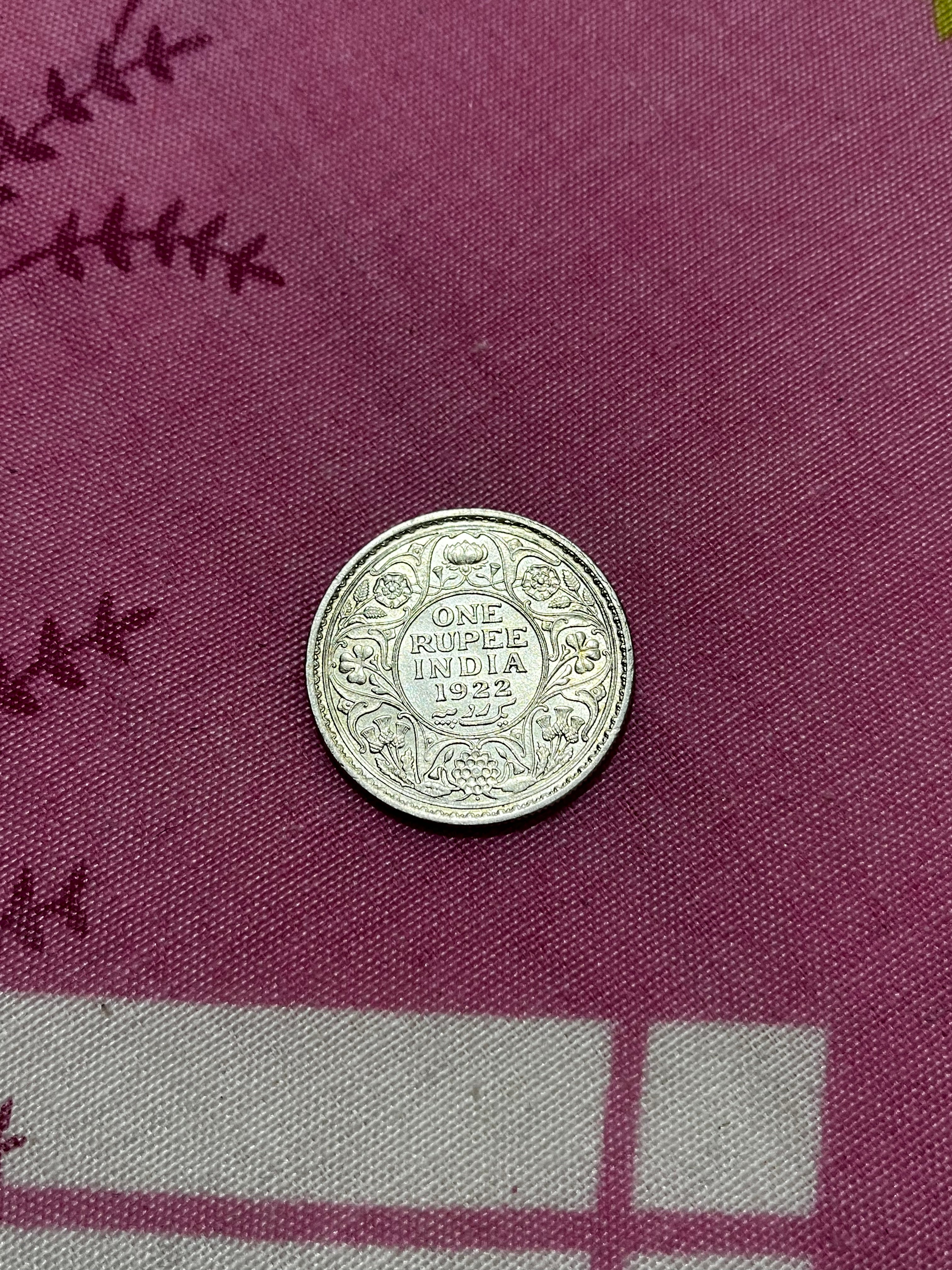 UNC Rare One Rupee 1922 Bombay Mint George V